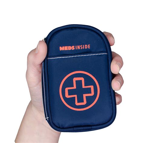 small insulated bag for medicine